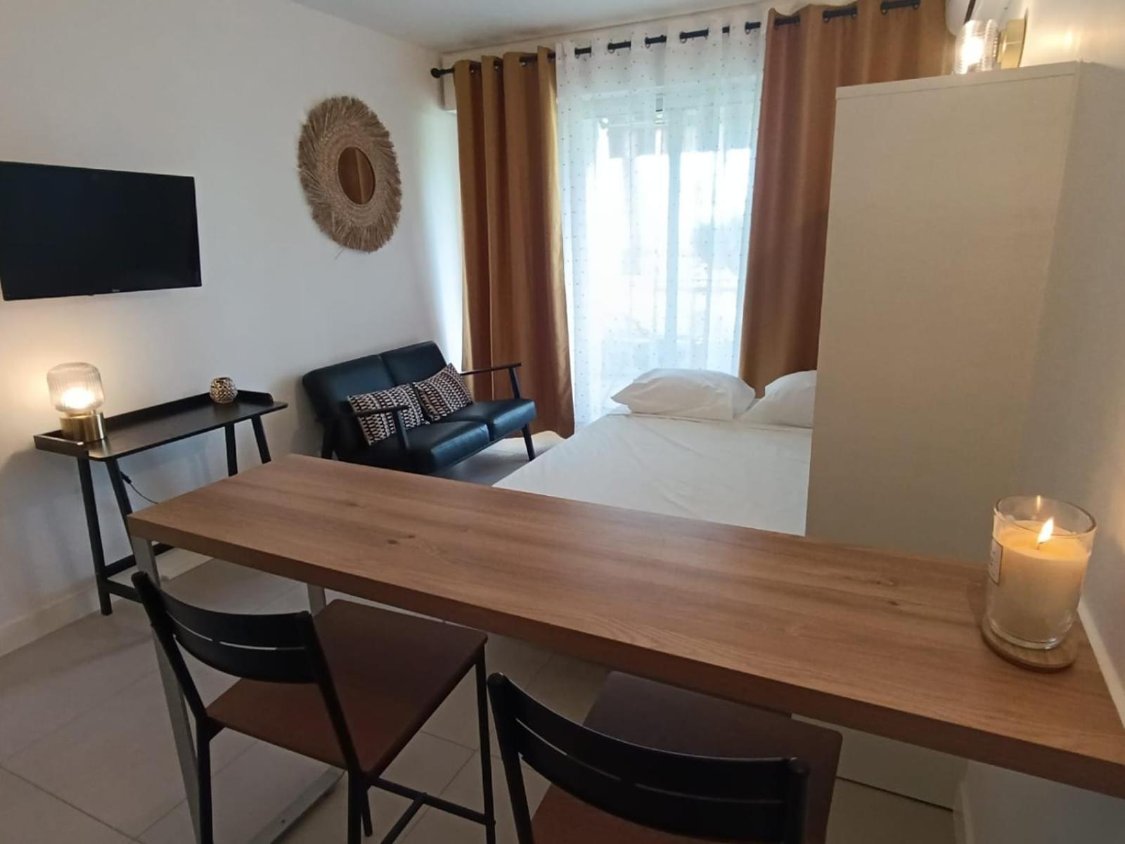 Bord De Mer, Midi, Acces Direct A La Appartamento *