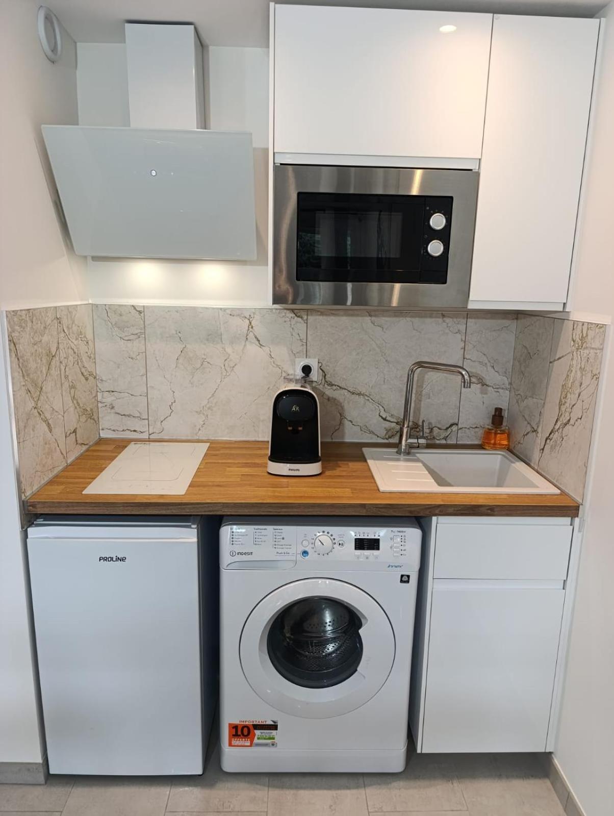 Appartamento Bord De Mer, Midi, Acces Direct A La *
