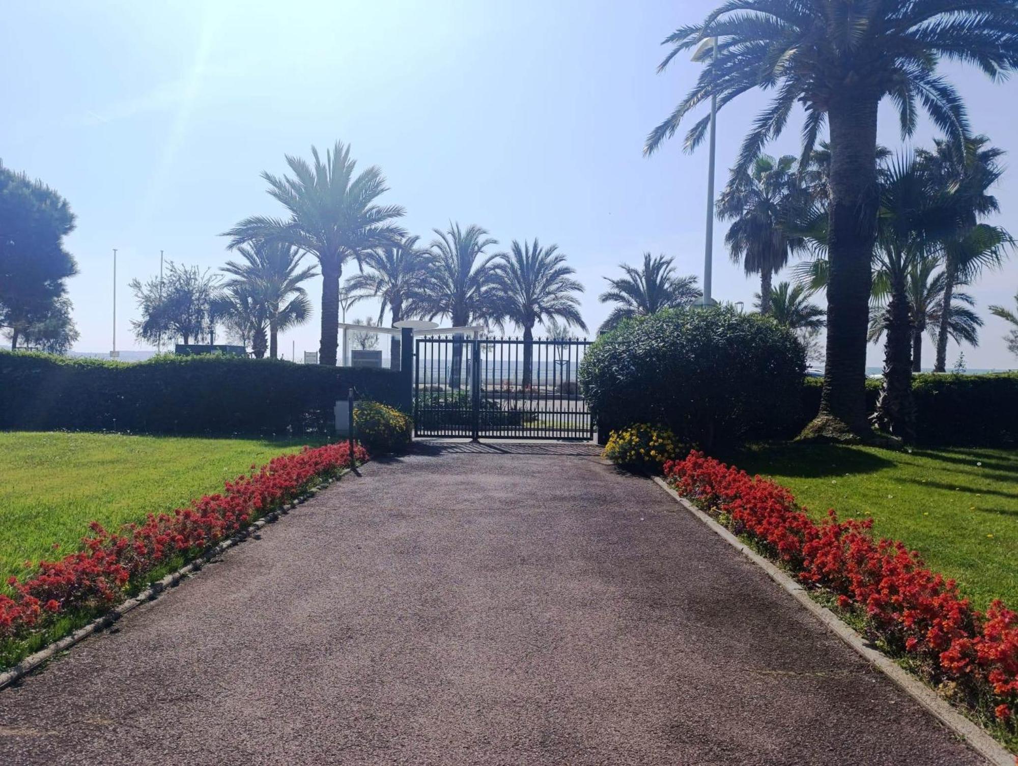 Bord De Mer, Midi, Acces Direct A La Appartamento *